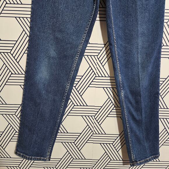 Womens vintage Levi 550 Relaxed Fit Size 8 Misses - Picture 3 of 7